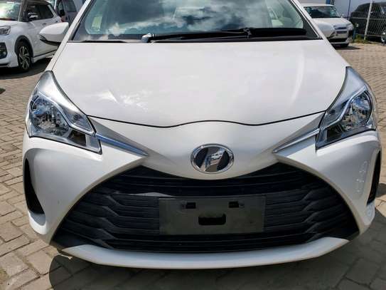 Toyota vitz image 6