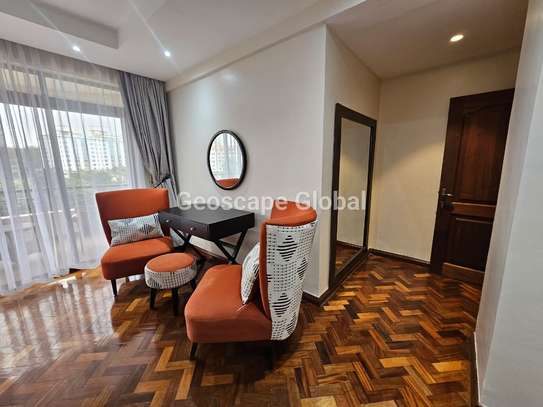 Furnished 4 Bed Apartment with En Suite in Riverside image 10