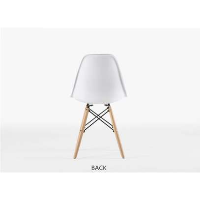 Plastic Eames JR Chair image 2