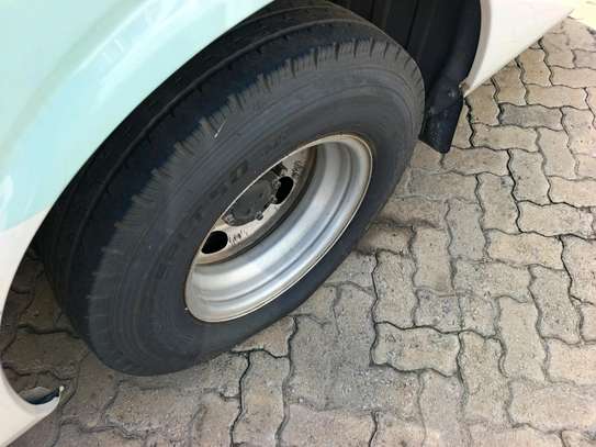 Mitsubishi Rosa manual diesel image 8