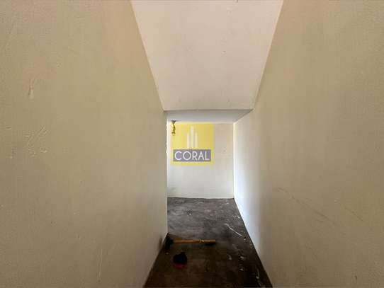 4 Bed House in Langata image 11