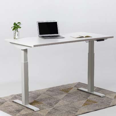 Ergonomic Electric Desk – Adjustable Height Office Table image 2