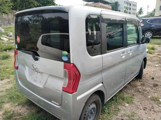 Daihatsu Tanto on sale image 1