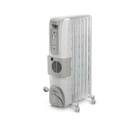 Delonghi KH770720V Oil Filled Radiator Heater, 7 Fins White image 1