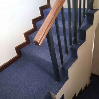 ^^ Navy-blue wall to wall carpet image 1