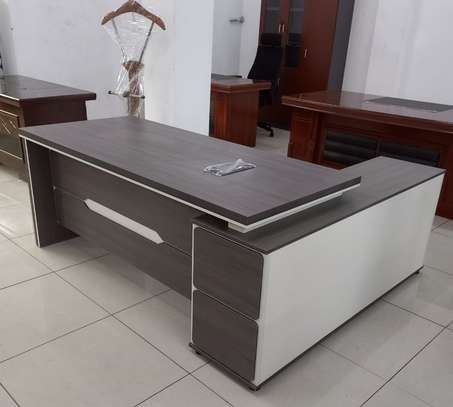 Office Desk: 1.8M L-Designed Sleek Office Desk image 3