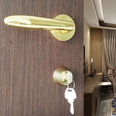 Emergency Locksmiths in Nairobi | 24/7 Emergency Services.  Call Now! 24 Hour Service. Quick Service. image 1