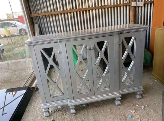 Buffet tables/Sideboards image 3