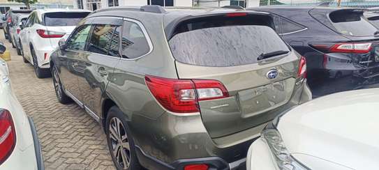 Subaru outback Sunroof Green 2018 image 8