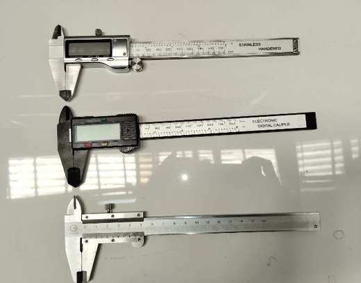 DIGITAL AND MANUAL VERNIER CALIPERS FOR SALE image 3