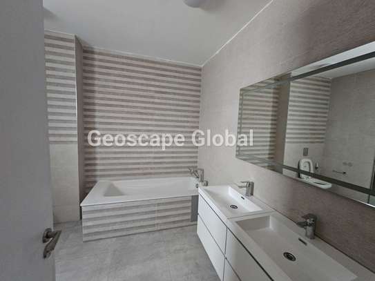 3 Bed Apartment with En Suite in Kileleshwa image 37