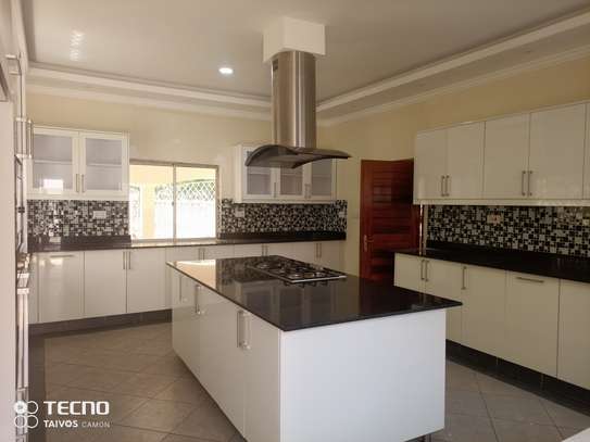 5 Bed House with En Suite at Off Runda Grove image 33