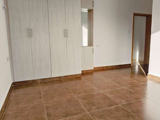 2 Bed Apartment with En Suite in Parklands image 8