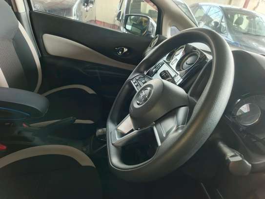 Nissan Note empower image 4