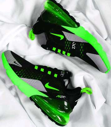 Nike 270 Sneakers image 5