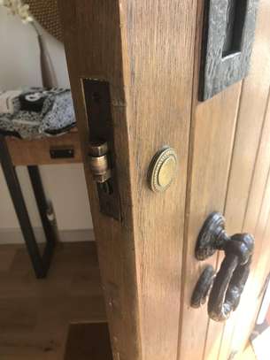 24 Hour Locksmith Services Mombasa.Talk to Us Today.Immediate Response | All Work Guaranteed! image 4