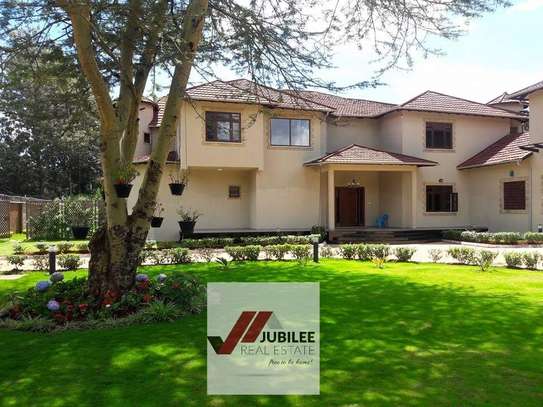 5 Bed House with En Suite in Runda image 28