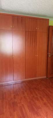 3 Bed Apartment with En Suite in Kileleshwa image 23