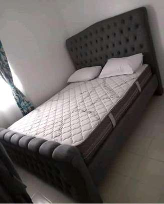 Customized tufted beds image 12