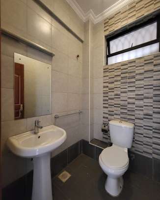 3 Bed Apartment with En Suite in South C image 10