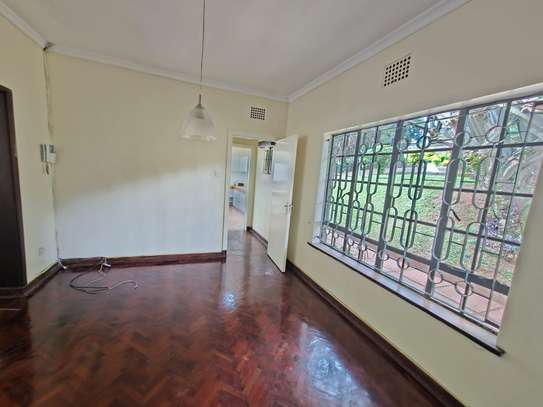 3 Bed House with En Suite in Lavington image 15