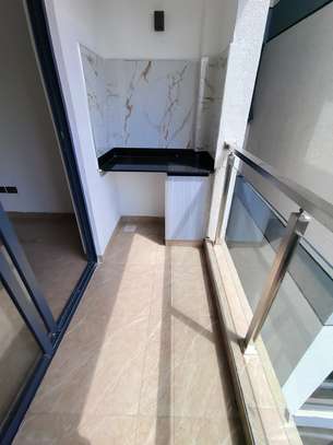 1 Bed House with Gym in Kilimani image 7
