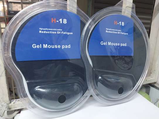 H-18 Gel Wrist Support Mouse Pad image 2