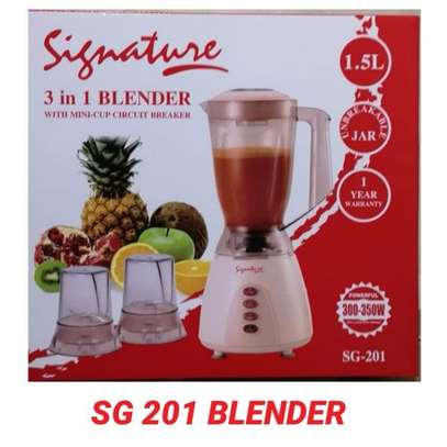 Signature 3 In 1 Blender With Grinder - 1.5 Litres - Classic Cream . image 1