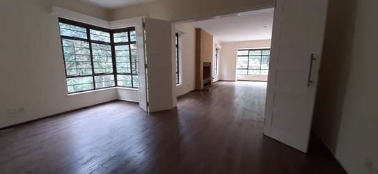 5 Bed Townhouse with En Suite in Rosslyn image 15