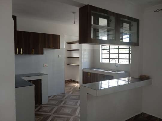 3 Bed House with En Suite in Kitengela image 4