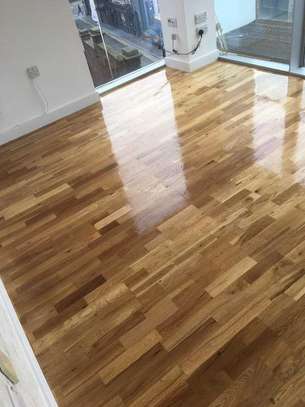 Need Vetted & Trusted Wood Floor Polishing Services ? Call Now. image 14