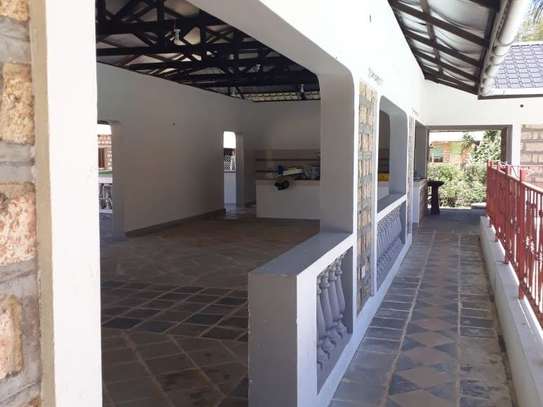 4 bedroom villa for sale in Mtwapa image 2