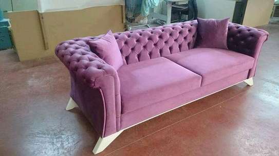 Modern pink three seater chesterfield sofa image 1