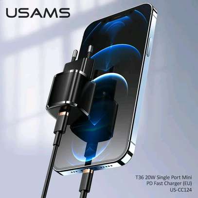 Usams Premium 20W PD Fast Charger for Apple

iPhone iPad image 2