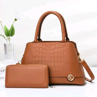 Designer ladies leather handbags image 2