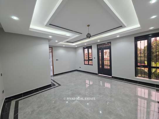 5 Bed House with Garden in Kiambu Road image 9
