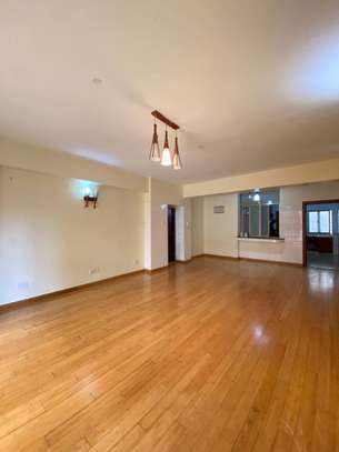 4 Bed Apartment with En Suite in Kilimani image 2