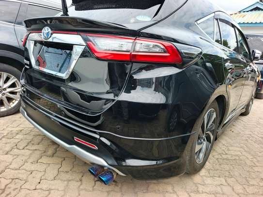 Toyota Harrier Turbo image 6