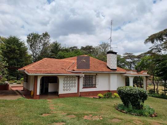 4 Bed House with En Suite at Lavington image 6