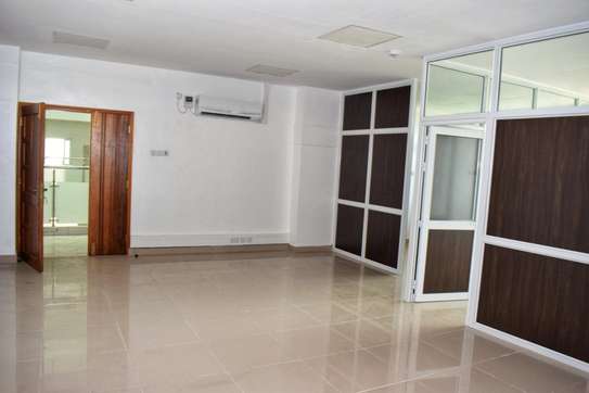 Office building for sale in Nyali-Epic. CS5 image 3
