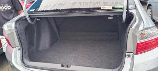 Honda Grace Hybrid Silver 2018 image 11