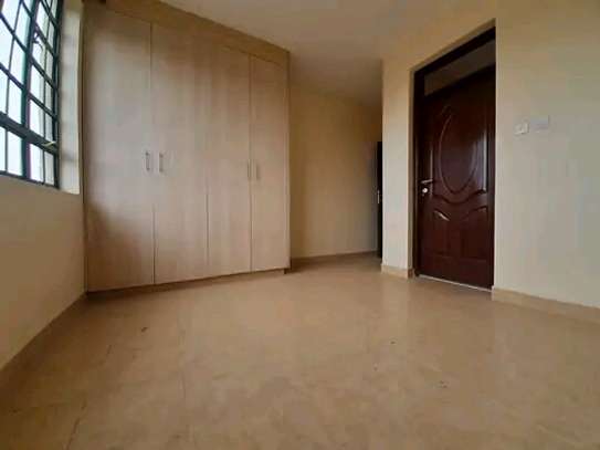 3bedroom plus dsq apartment for rent syokimau image 7
