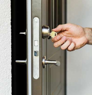Locksmiths/Safe Installation/Window Locks/Safe Lock Repair image 13