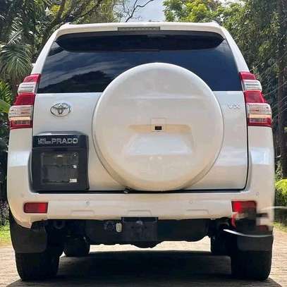 2015 Toyota Land cruiser Prado VX image 6