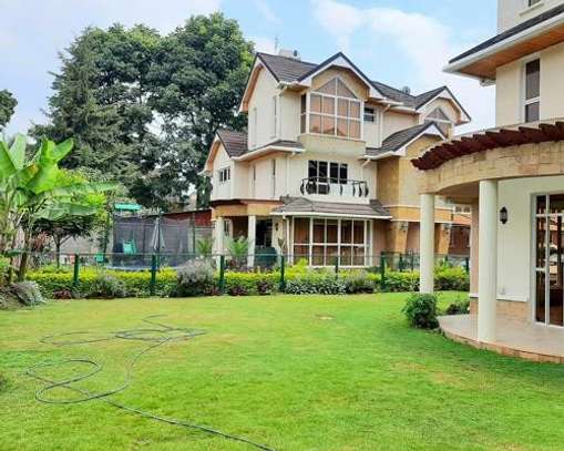 5 Bed Townhouse with En Suite at Lavington image 1