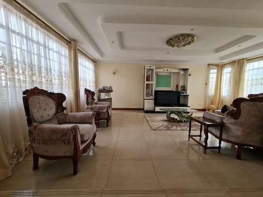 4 Bed Townhouse with En Suite in Westlands Area image 12