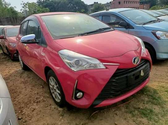 TOYOTA VITZ image 7