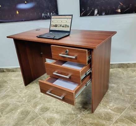1000mm Rectangular Wooden Stuff Desk image 4