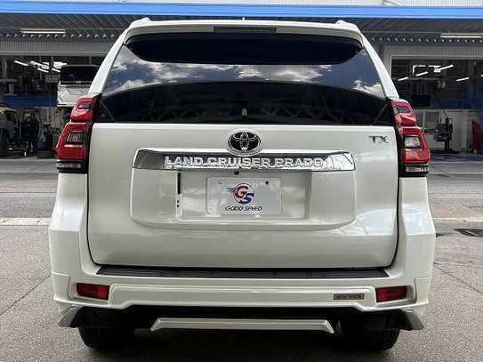 TOYOTA LAND CRUISER PRADO TX image 6