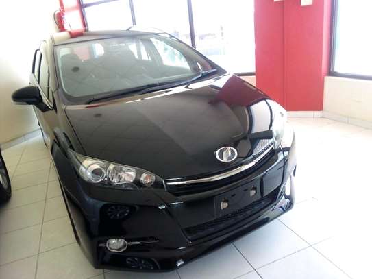 Toyota wish black image 4